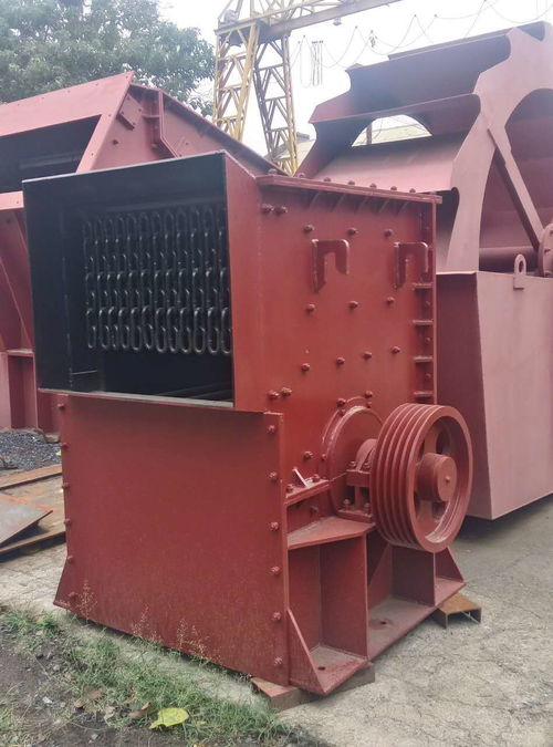 河南裕洲明星產(chǎn)品 方箱破碎機(jī)